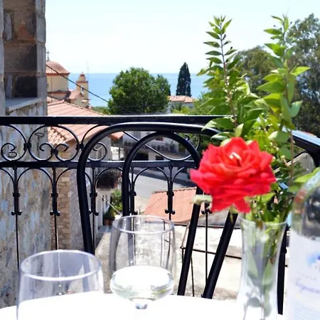 Kastro Aggeliki * Kardamíli