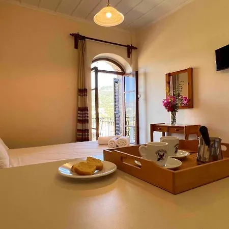 Kastro Aggeliki Apartman *