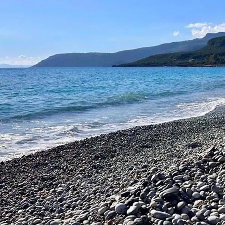 Apartman Kastro Aggeliki