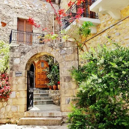 Kastro Aggeliki Καρδαμύλη