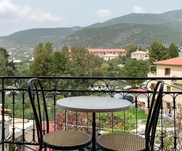 Kastro Aggeliki Apartment Kardamyli