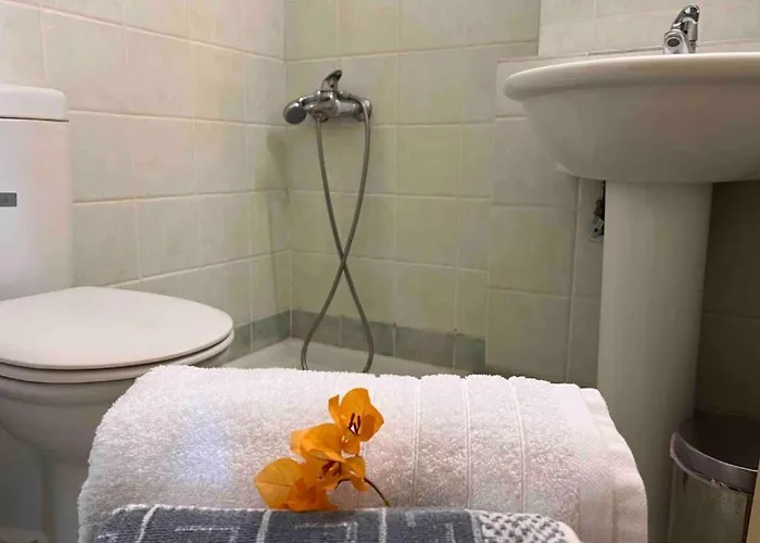 Kastro Aggeliki * Kardamyli